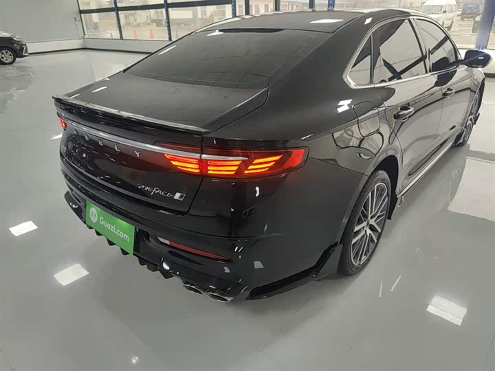 Фото 7 - Geely Preface