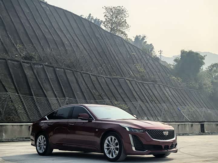 Фото 9 - Cadillac CT5