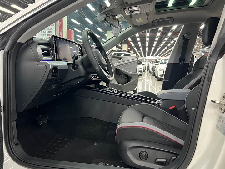 Фото 5 - Volkswagen Lamando L