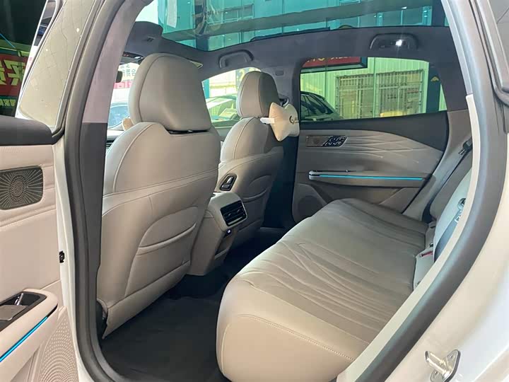 Фото 6 - Geely Galaxy Starshine 8 EM-i