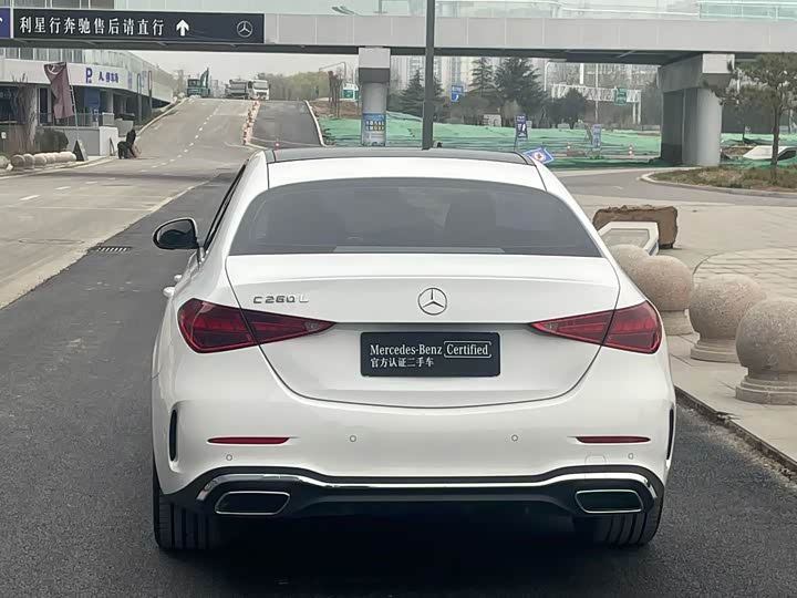 Фото 8 - Mercedes-Benz C-Class