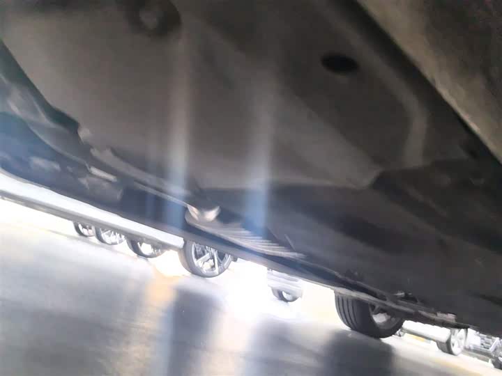 Фото 8 - Audi A4L