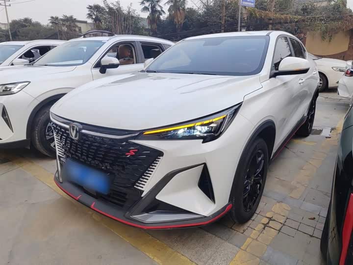 Фото 1 - Changan X5 Plus