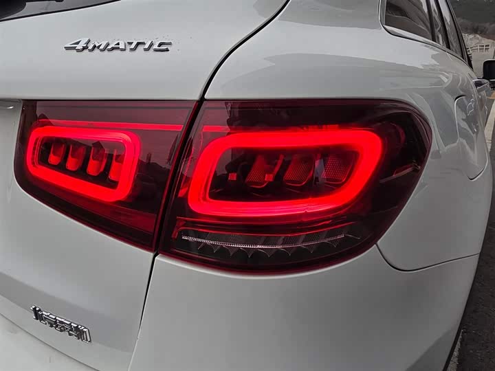 Фото 6 - Mercedes-Benz GLC-Class