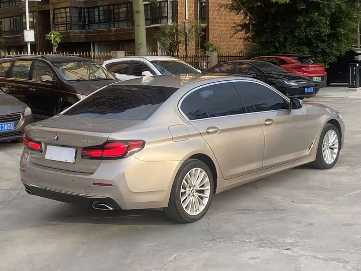 Фото 7 - BMW 5 Series