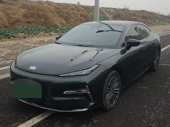 Фото 1 - Geely Galaxy Starshine 8 EM-i