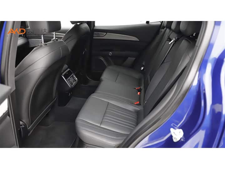 Фото 7 - Maserati Grecale