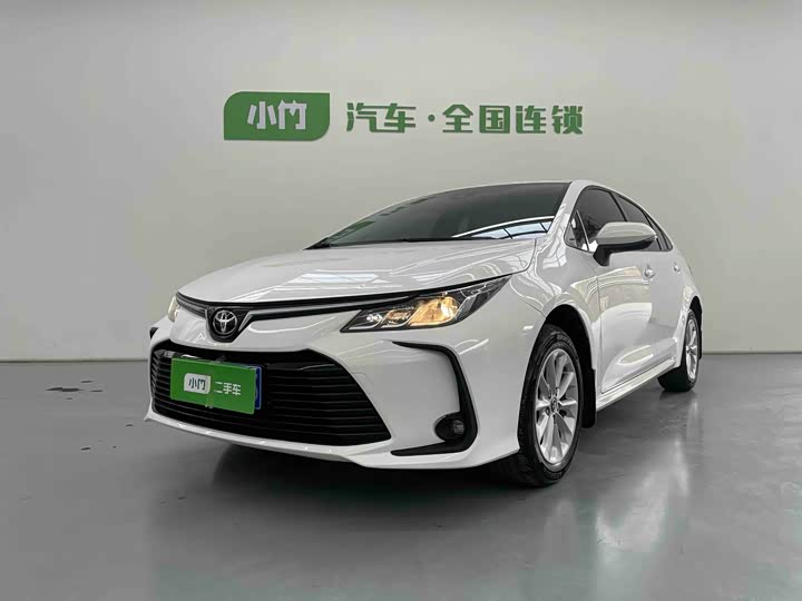 Фото 1 - Toyota Corolla