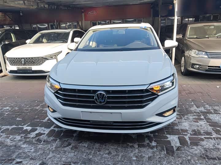 Фото 3 - Volkswagen Sagitar L