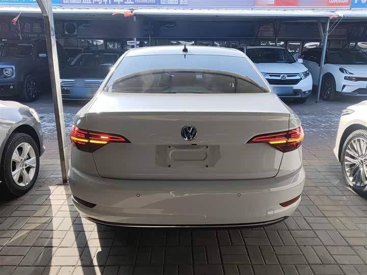 Фото 6 - Volkswagen Sagitar L