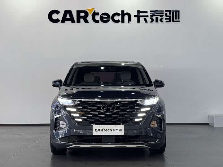 Фото 2 - Hyundai Custo