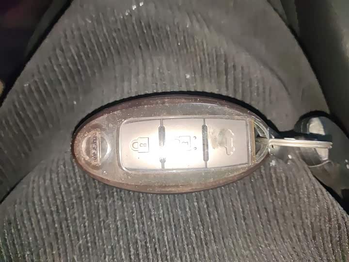 Фото 9 - Nissan Teana