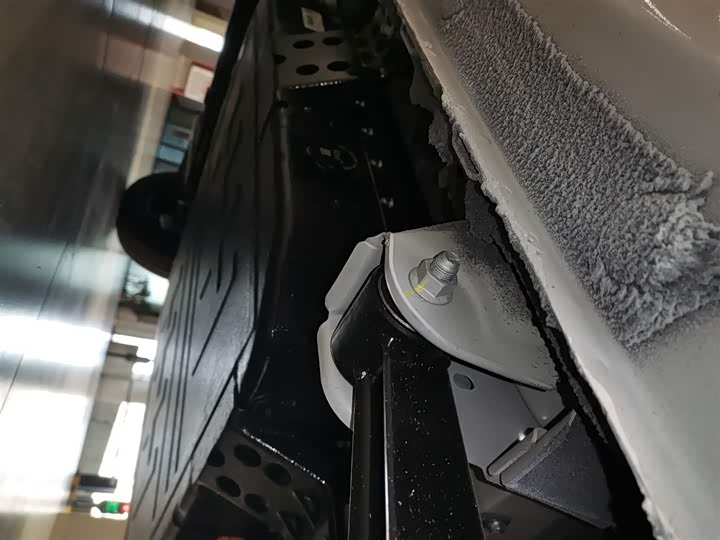 Фото 6 - Bestune Pony