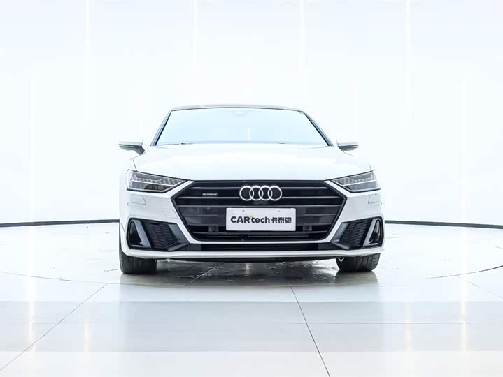 Фото 2 - Audi A7