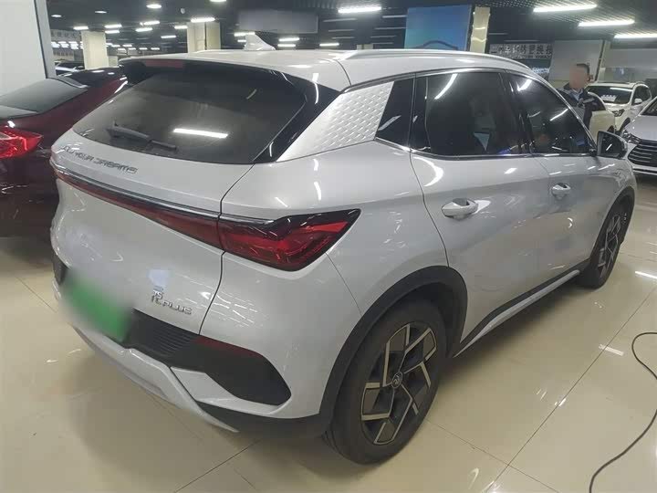 Фото 7 - BYD Yuan Plus