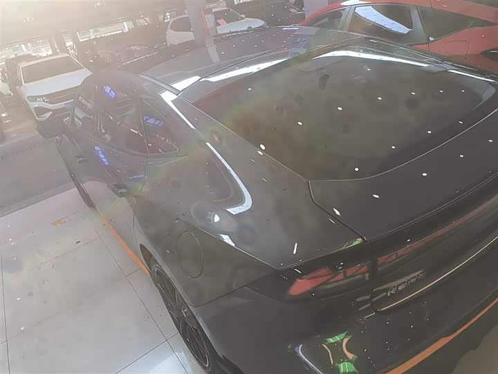 Фото 5 - Changan UNI-V