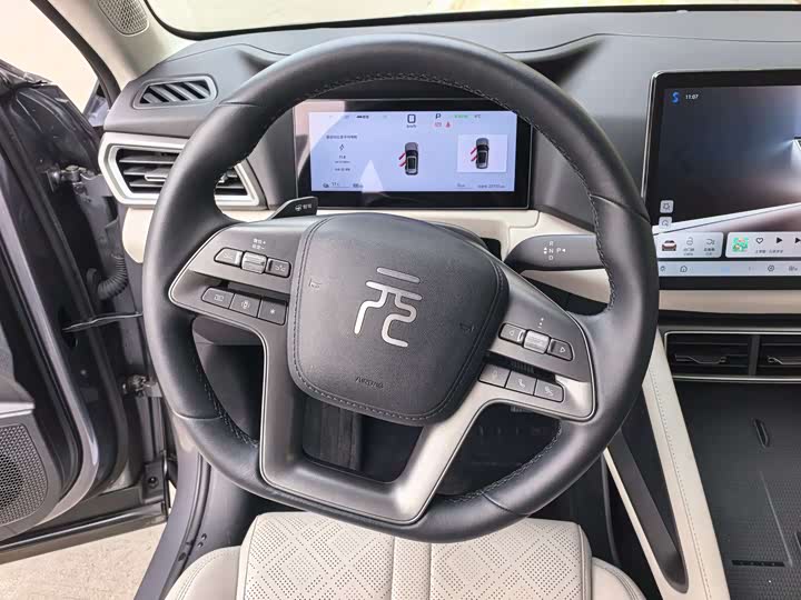 Фото 9 - BYD Yuan Up