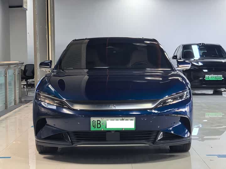 Фото 2 - BYD Han