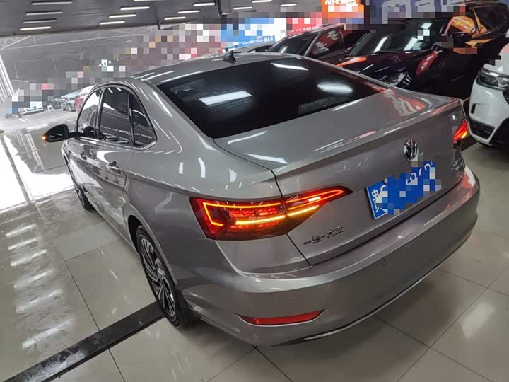 Фото 5 - Volkswagen Sagitar L