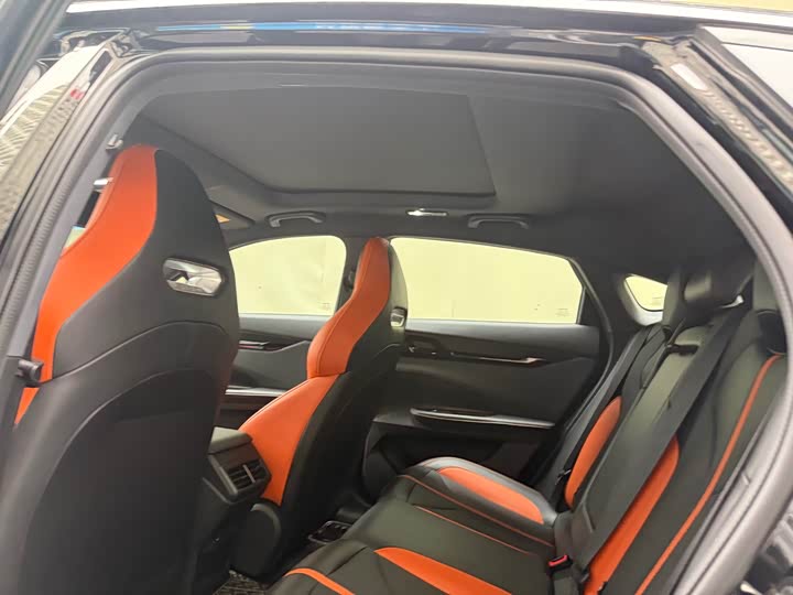 Фото 7 - Changan UNI-V