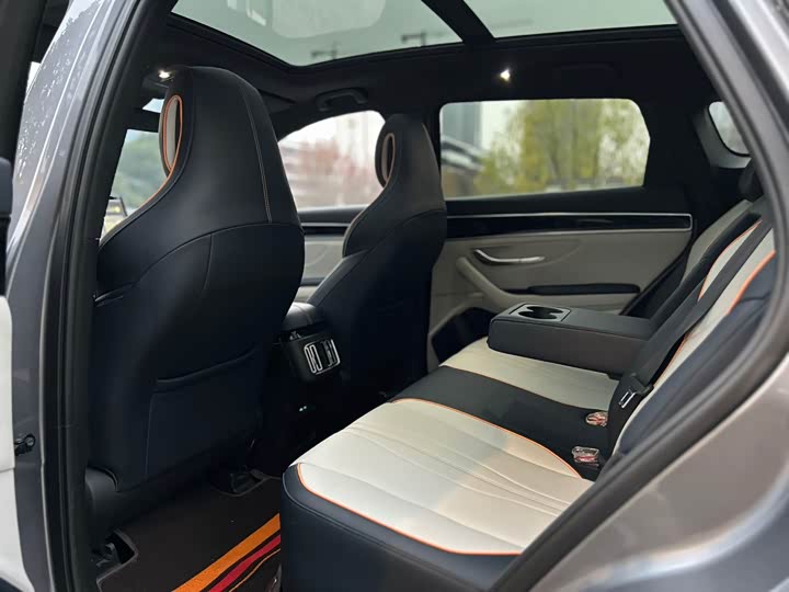 Фото 8 - BYD Song Plus Hybrid/EV