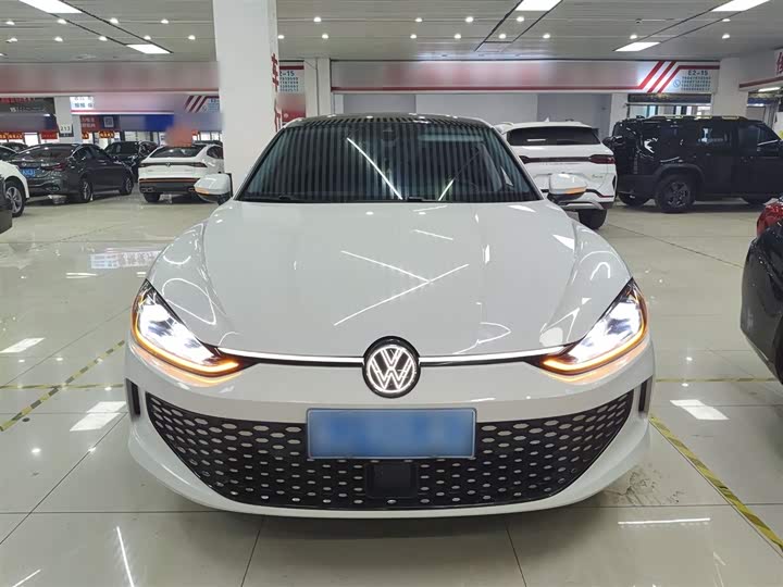 Фото 3 - Volkswagen Lamando L