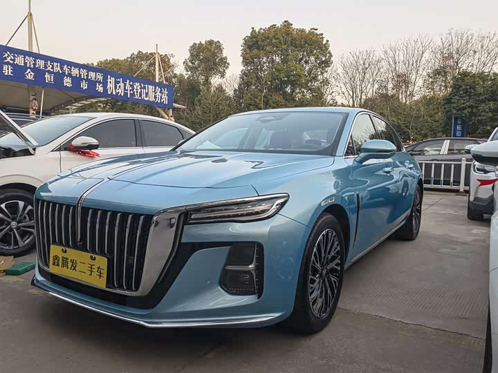 Фото 1 - Hongqi H5