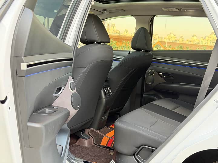 Фото 8 - Hyundai Tucson L