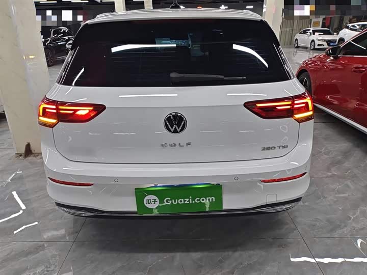 Фото 6 - Volkswagen Golf