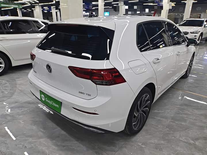 Фото 7 - Volkswagen Golf