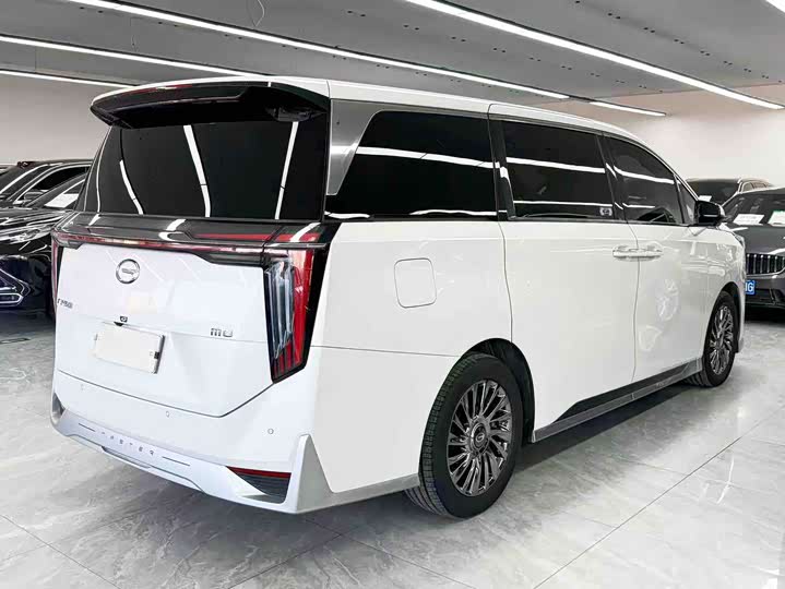 Фото 6 - GAC Trumpchi M8