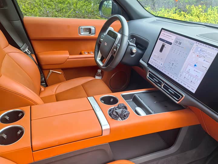 Фото 8 - LiXiang L8