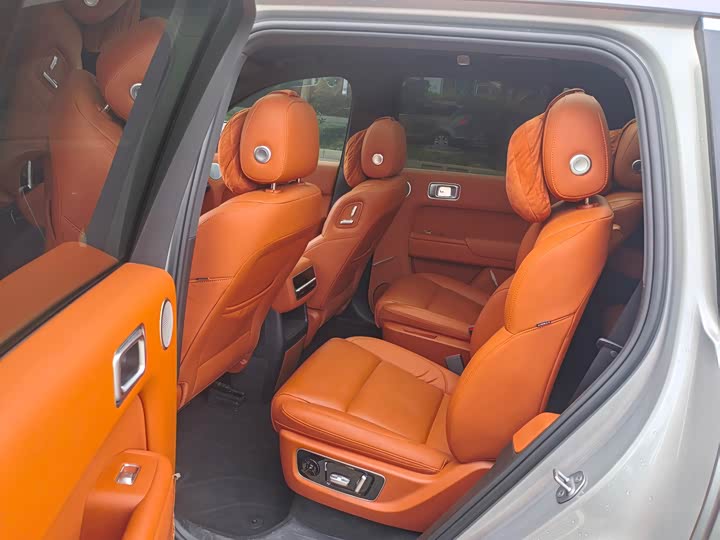 Фото 9 - LiXiang L8