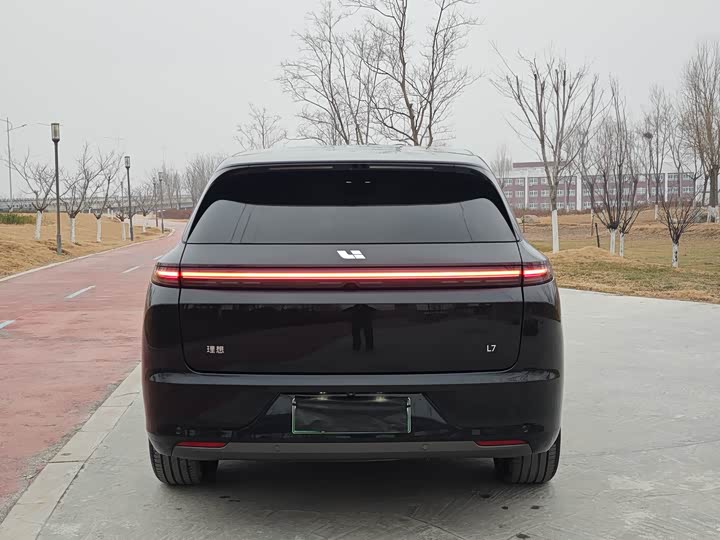 Фото 9 - LiXiang L7