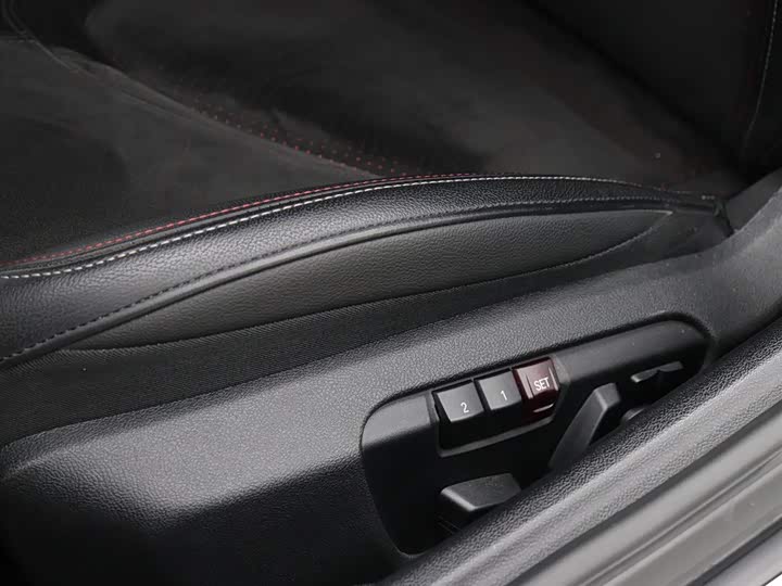 Фото 4 - Toyota Supra