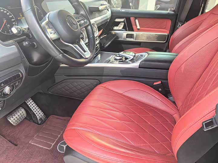 Фото 8 - Mercedes-Benz G-Class