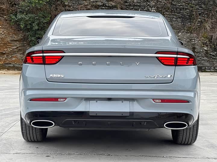 Фото 5 - Geely Preface