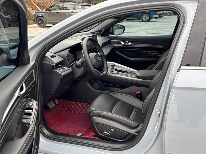 Фото 6 - Geely Preface