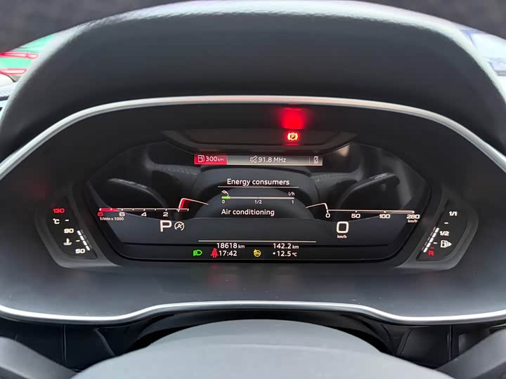 Фото 9 - Audi Q3
