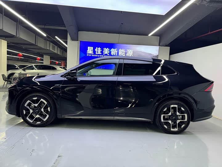 Фото 4 - XPeng G7