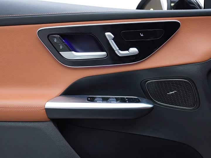 Фото 4 - Mercedes-Benz GLC-Class