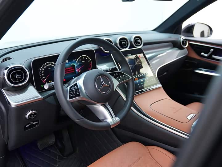 Фото 5 - Mercedes-Benz GLC-Class