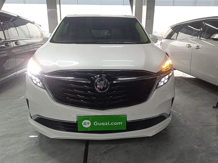 Фото 3 - Buick GL8 ES