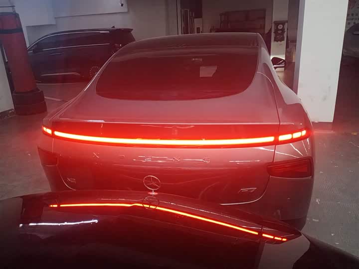 Фото 6 - XPeng P7