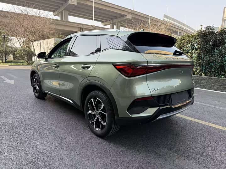 Фото 5 - BYD Yuan Plus