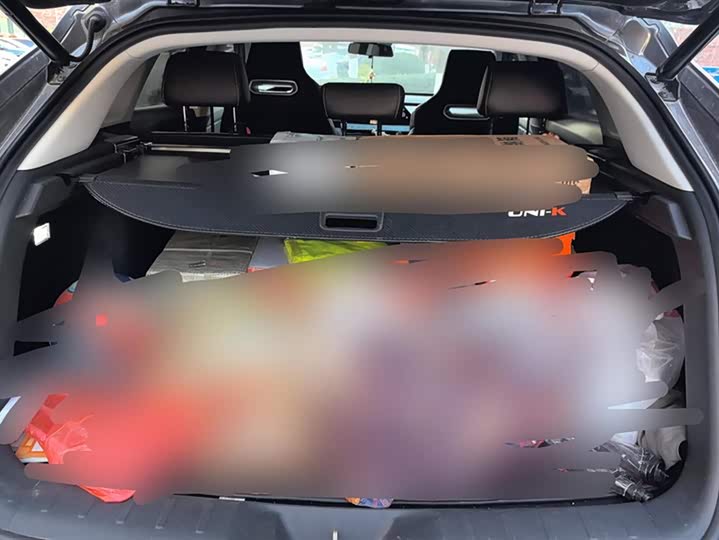 Фото 4 - Changan UNI-K Hybrid