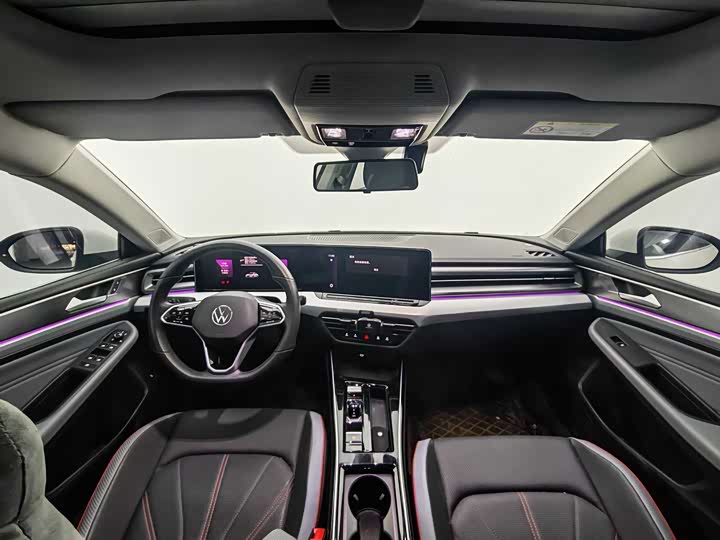 Фото 8 - Volkswagen Lamando L