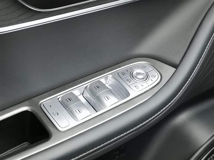 Фото 9 - Chery Tiggo 8 Pro