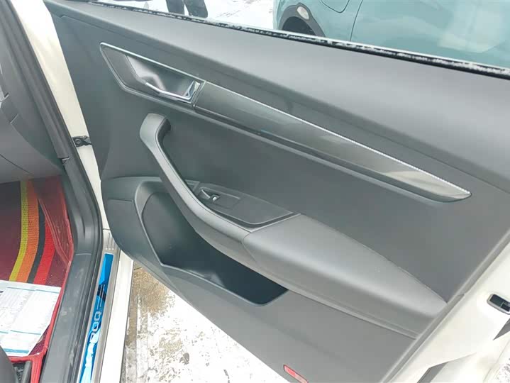 Фото 8 - Skoda Karoq