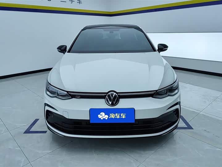 Фото 2 - Volkswagen Golf